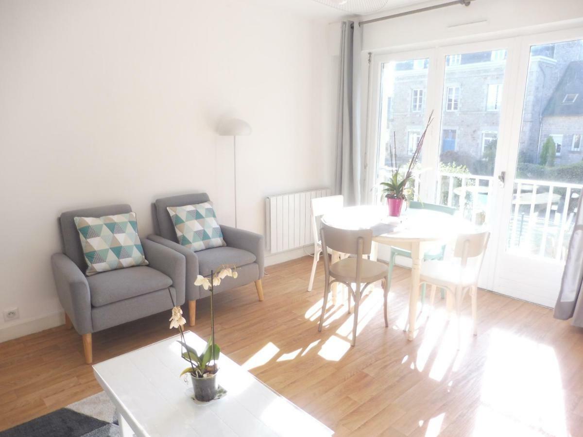 Le Pressoir Apartment Dinan Bagian luar foto